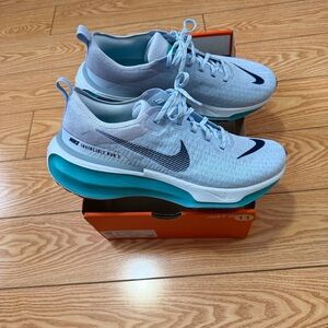 Nike Athletic Shoes - Light Blue and Teal